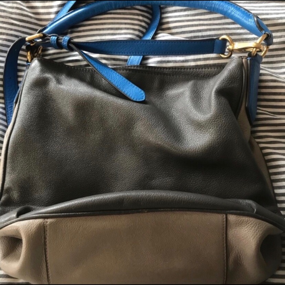 Marc by Marc Jacobs cross body purse - Picture 2 of 4